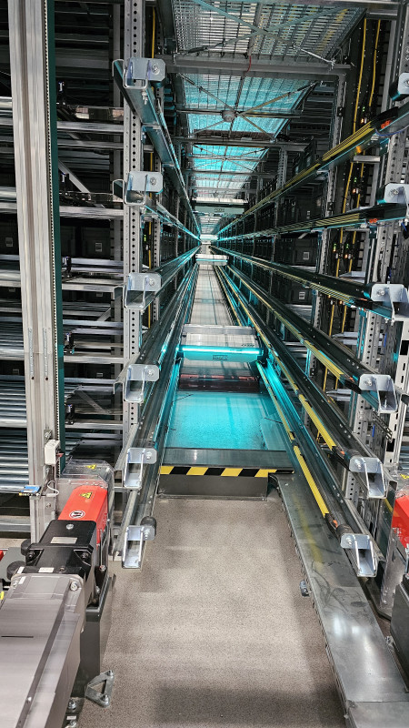 GC Europe entschied sich für eine umfassende Automatisierungslösung basierend auf dem Evo Shuttle-System von Knapp. - © GC Europe GC Europe entschied sich für eine umfassende Automatisierungslösung basierend auf dem Evo Shuttle-System von Knapp. - © GC Europe