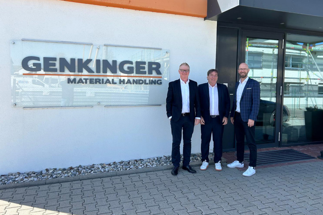 Von links: Hans-Joachim Finger, Geschäftsführer HUBTEX Gruppe, Richard Ludwig, Geschäftsführer Genkinger GmbH, Marco Goldbach, Geschäftsführer HUBTEX Gruppe - Quelle: HUBTEX Maschinenbau GmbH & Co. KG Von links: Hans-Joachim Finger, Geschäftsführer HUBTEX Gruppe, Richard Ludwig, Geschäftsführer Genkinger GmbH, Marco Goldbach, Geschäftsführer HUBTEX Gruppe - Quelle: HUBTEX Maschinenbau GmbH & Co. KG