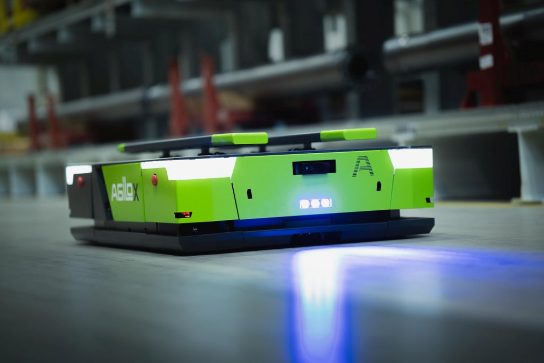 Das neue AGILOX OPS kommuniziert mit anderen Gräten im Schwarm. - © AGILOX Das neue AGILOX OPS kommuniziert mit anderen Gräten im Schwarm. - © AGILOX